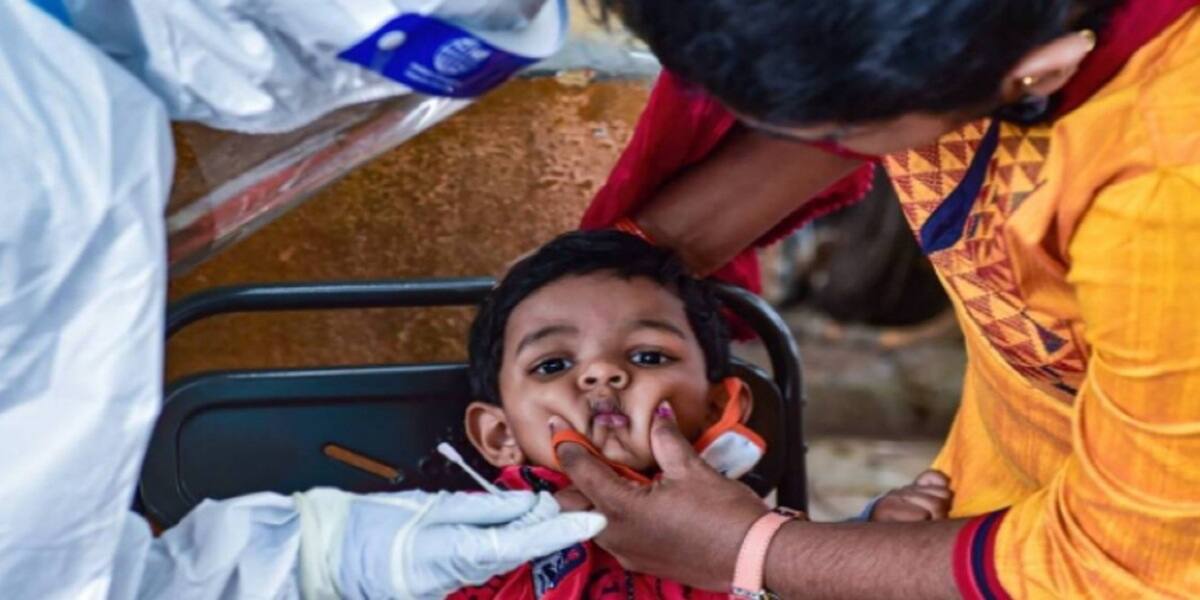 टोमैटो फ्लू (Tomato Flu) से ओडिशा में 26 बच्चे बीमार, जानें बच्चों को इस संक्रामक रोग से कैसे बचाएं